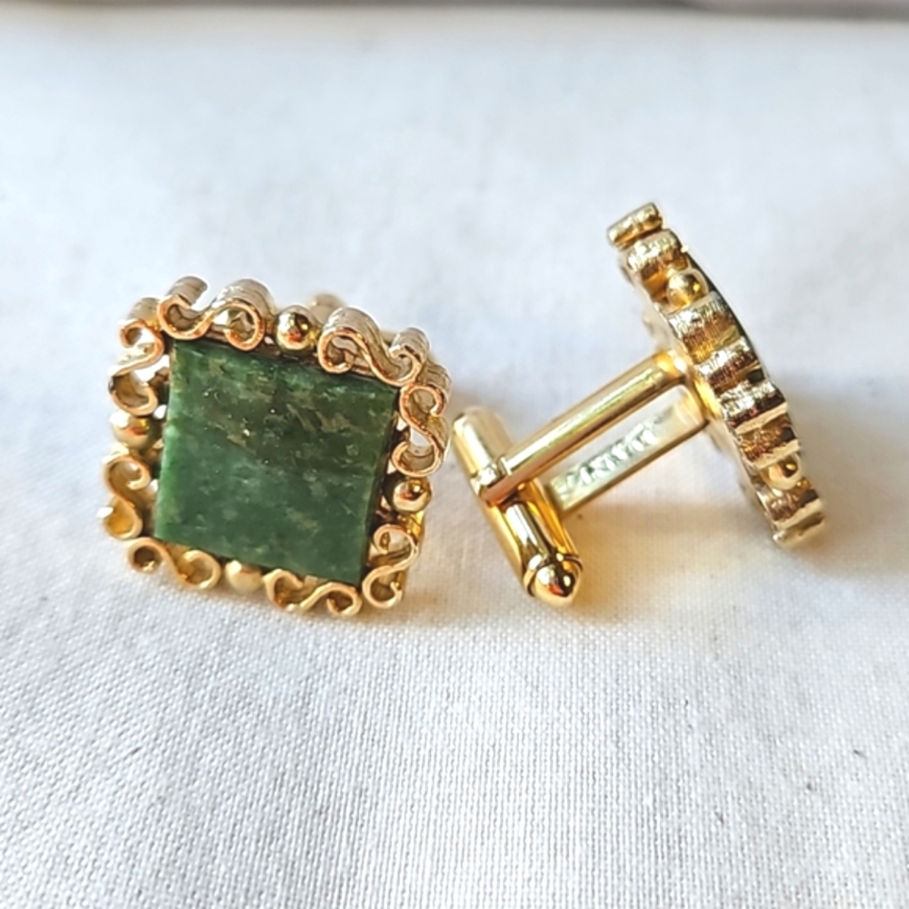 Vtg jade & gold tone cufflinks by Danté - Picture 2 of 10
